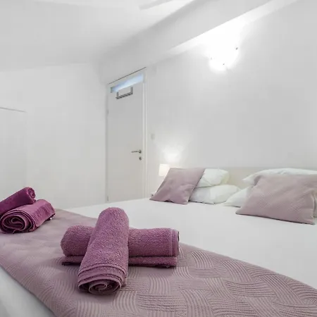 Gnjidic Apartmán *