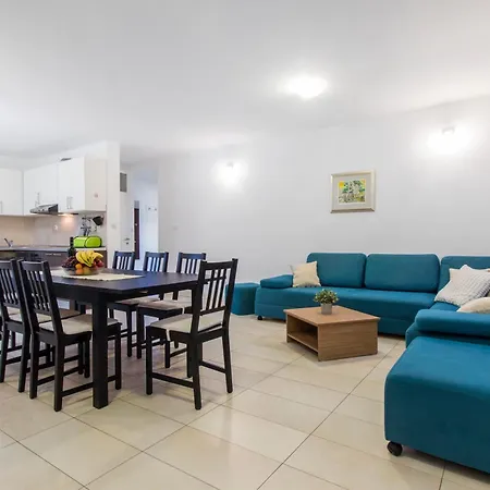 Gnjidic Apartmán *