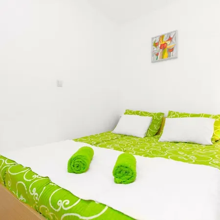 Gnjidic 公寓 斯里马