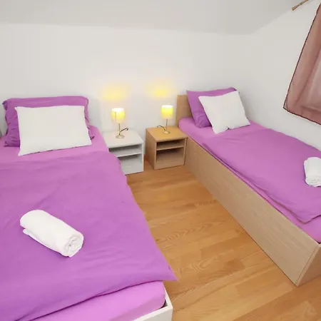 Gnjidic Apartmán *